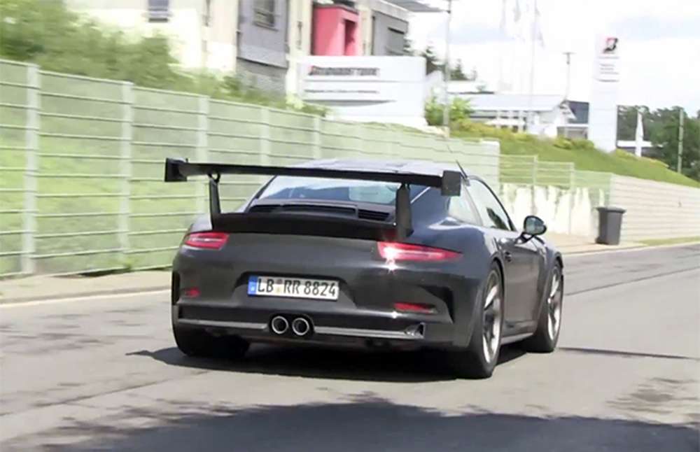 Самый быстрый Porsche 911 сфотографировали на тестах