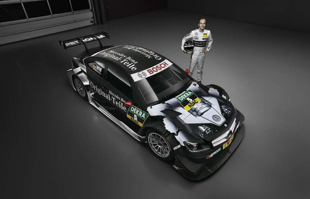 Представлена гоночная машина Mercedes C-Coupe DTM Кристиана Фиториса