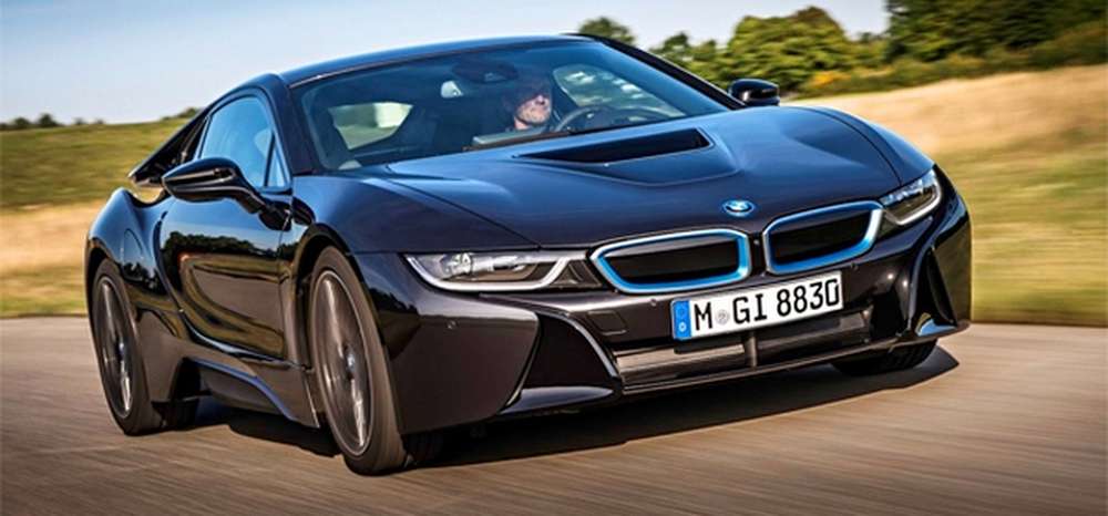 BMW i8 отправится в серийное производство в апреле