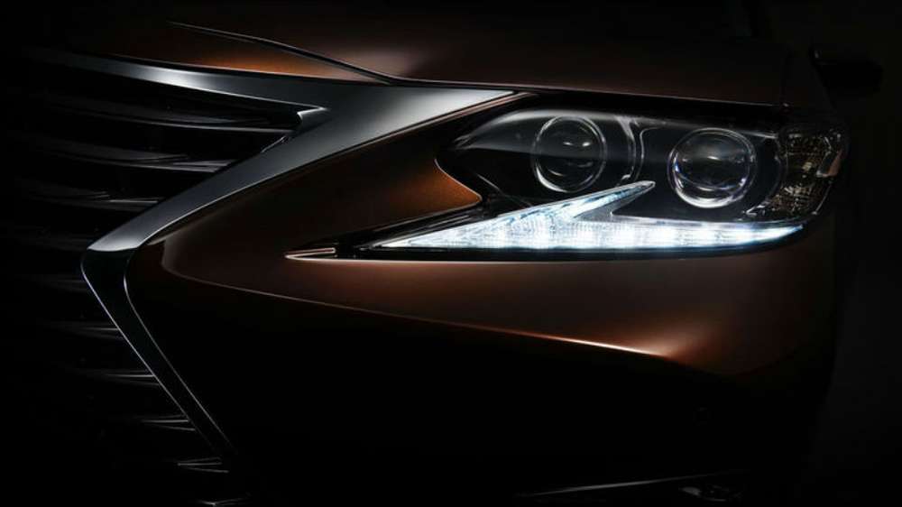 Компания Lexus продемонстрирует в Шанхае обновленную версию седана ES