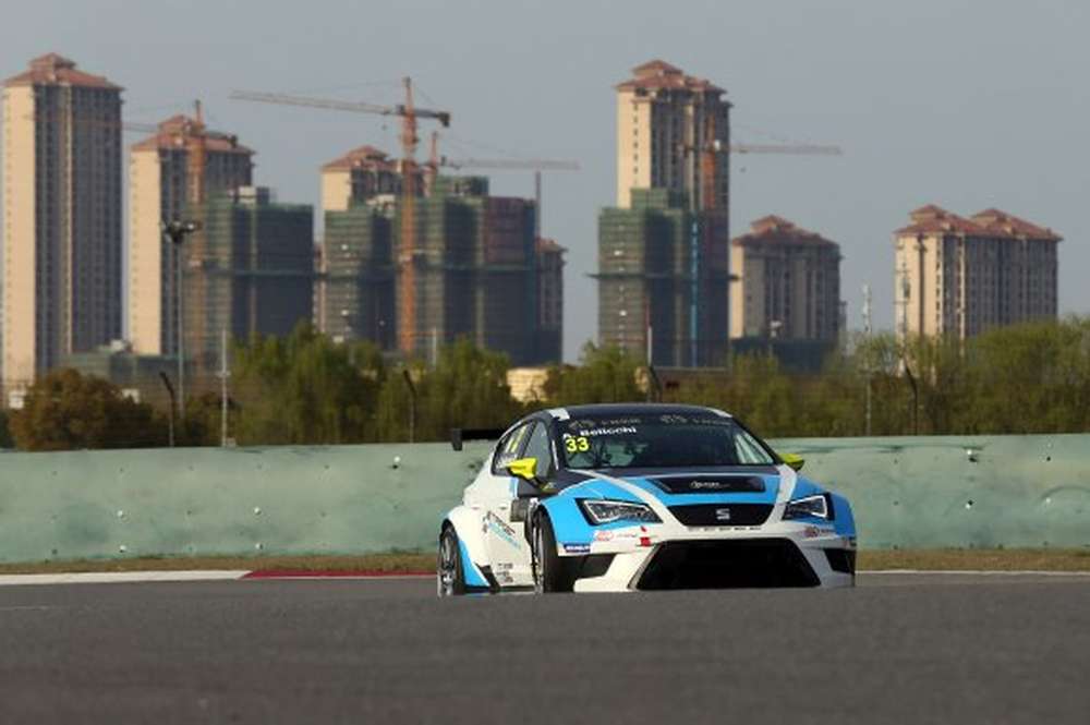 Андреа Беликки выиграл вторую гонку TCR в Китае