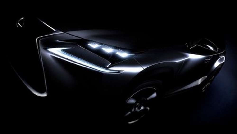 Lexus начал рассекречивать свой новый кроссовер
