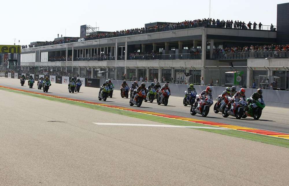 WSBK: Сайкс продемонстрировал чемпионский профессионализм в Арагоне