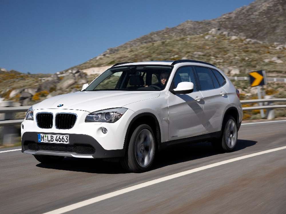 Новый BMW X1 испытывают в Нюргбургринге