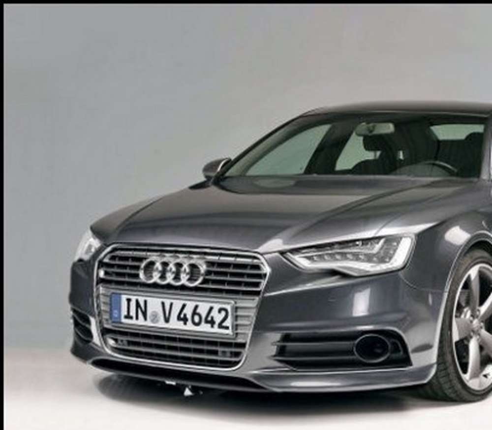 В сети появились первые фото новой Audi A4