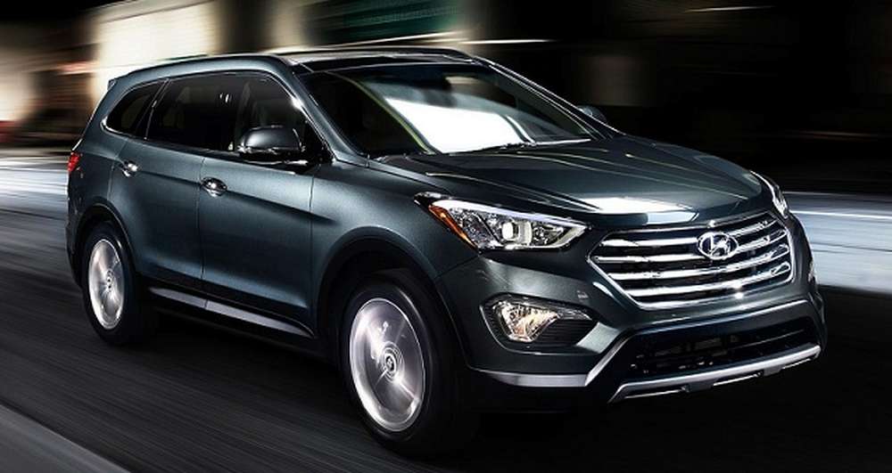 Первые фотографии фэйслифтингового Hyundai Santa Fe 2015