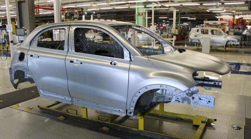 Новый маленький кроссовер Fiat покажут уже летом