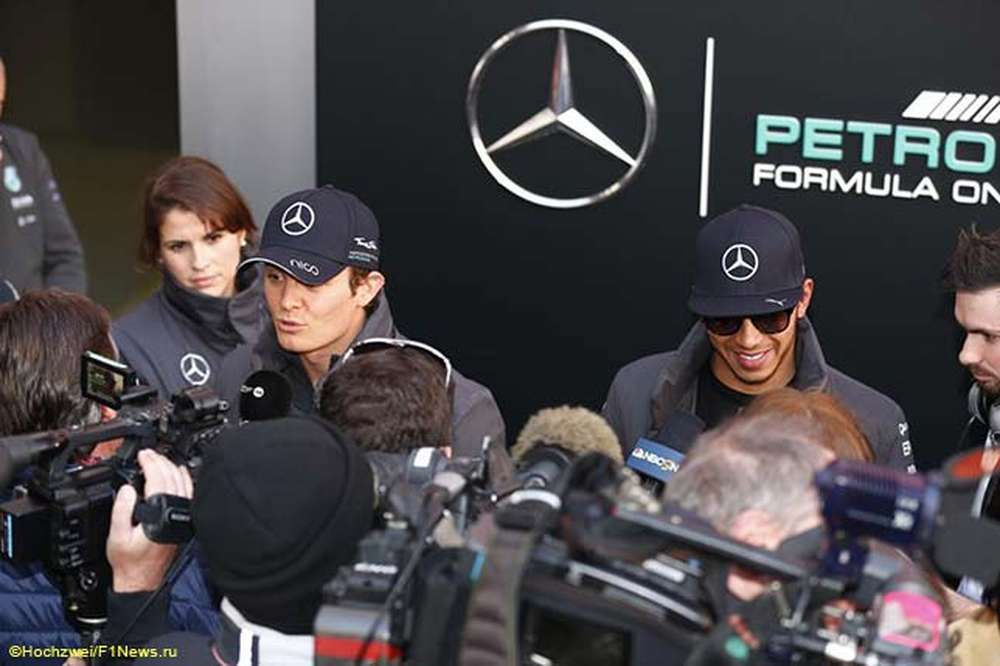 Тото Вольфф о соперничестве гонщиков Mercedes