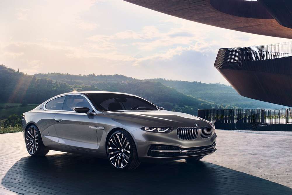 Компания BMW празднует 25-летие модели 8-Series