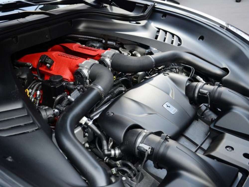 Самые большие моторы Ferrari останутся атмосферными