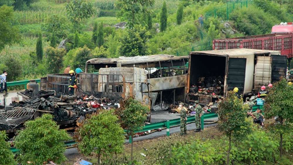 В ДТП в Китае погибли 38 человек