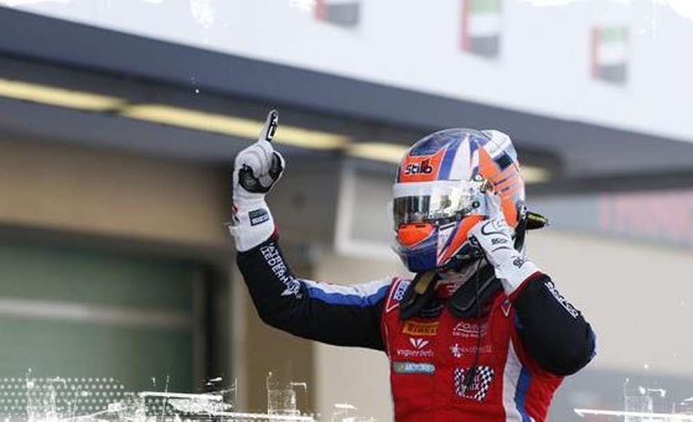 GP3: Патрик Нидерхаузер выиграл вторую гонку в Венгрии