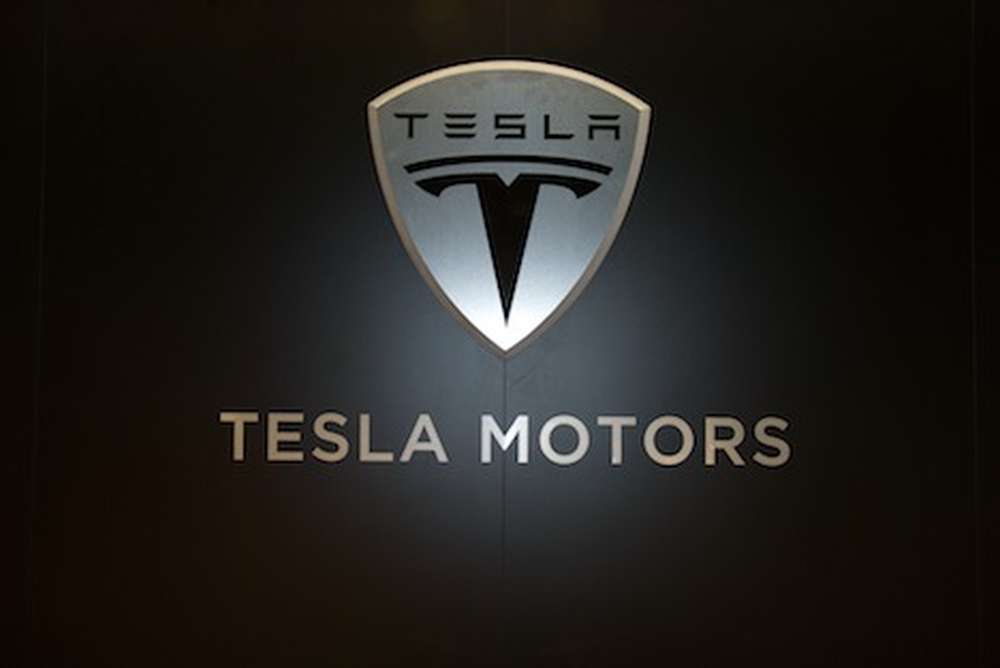 Panasonic поможет Tesla в строительстве нового завода