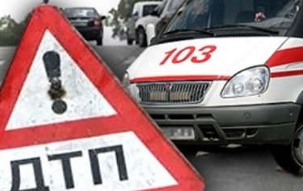 Полицейские сбили 20-летнюю девушку на «встречке»