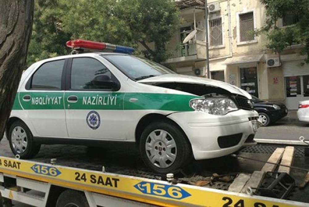 Сотрудники Зии Мамедова устроили аварию в центре Баку