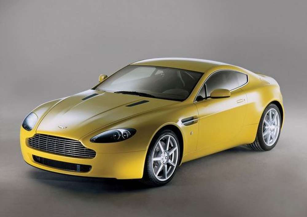 Концерн Daimler увеличил долю в Aston Martin