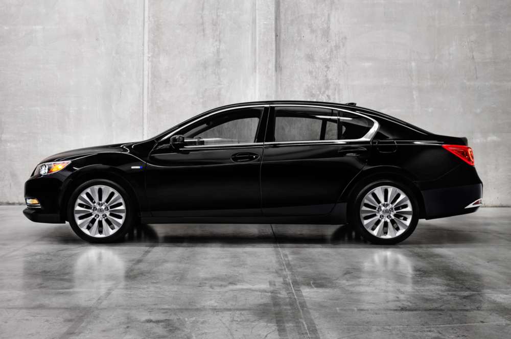 Acura отложила старт продаж RLX Sport Hybrid из-за технической проблемы