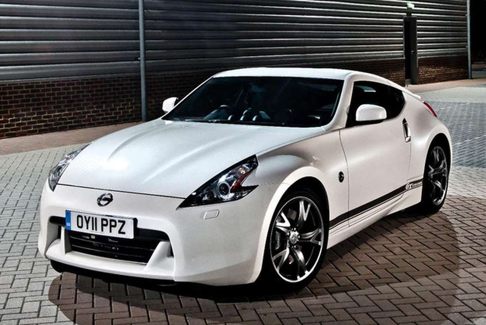 Следующее поколение Nissan 370Z станет гибридом