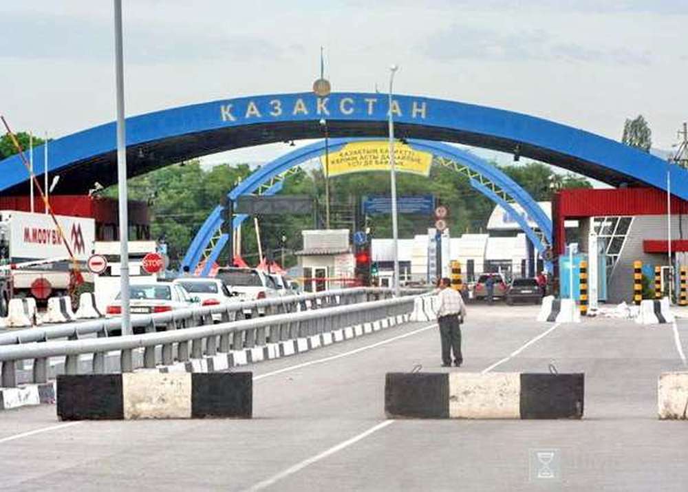 Таможенники Казахстана радикально обновят автопарк
