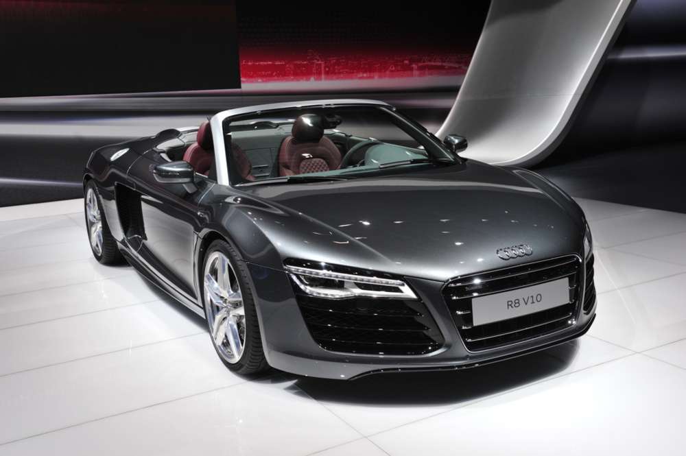 Новая Audi R8 сгорела в Таиланде