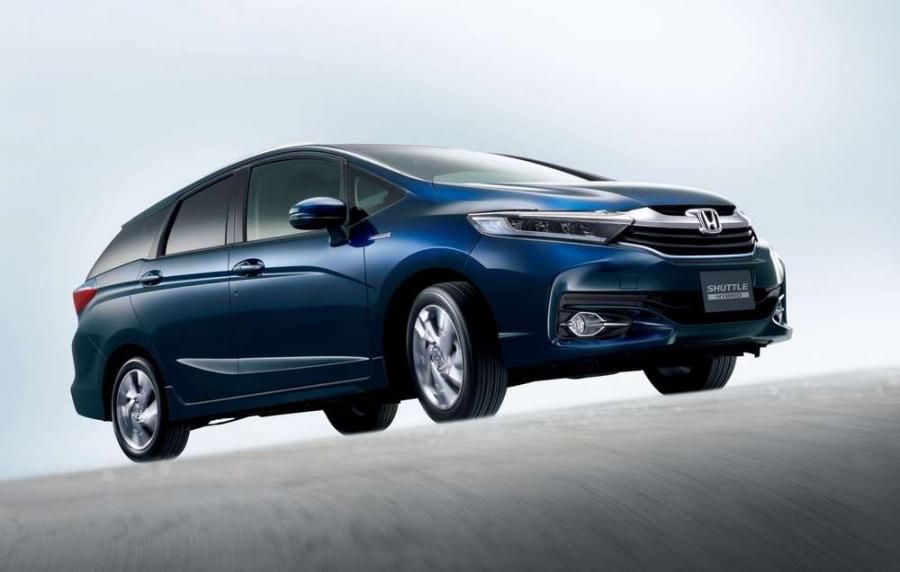 В Японии начались продажи универсала Honda Shuttle