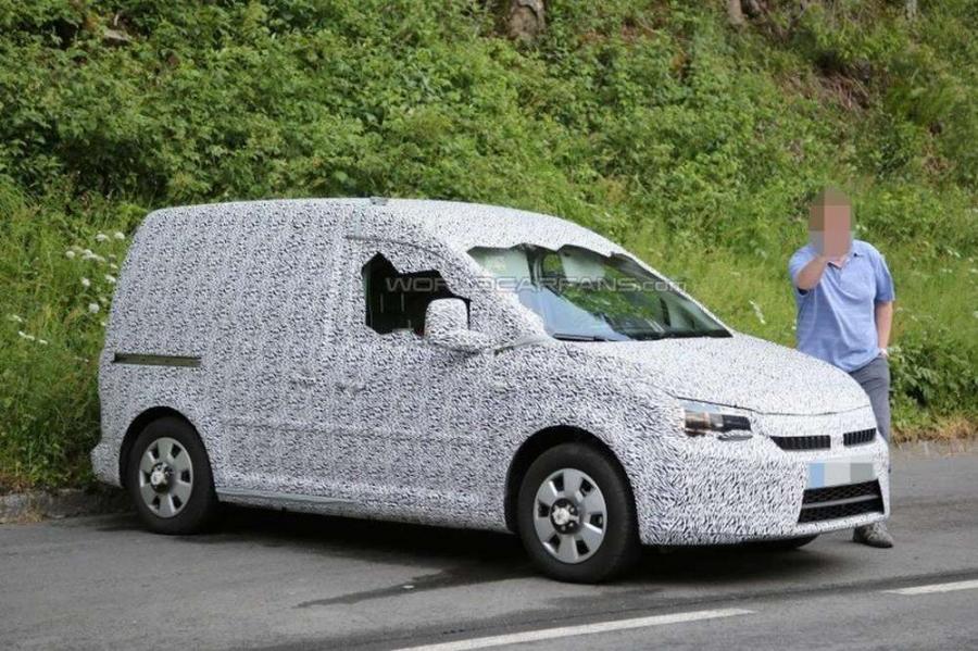 Новый Skoda Roomster завис на старте