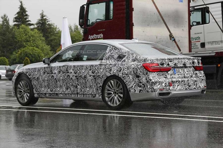 Alpina представит новый седан B7 на автосалоне в Женеве