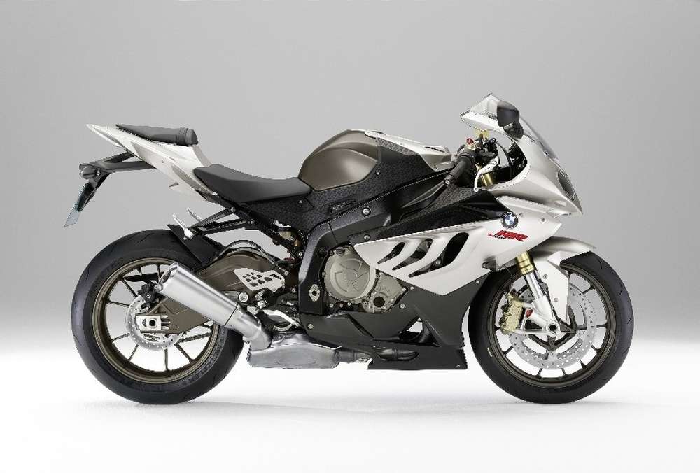 BMW S1000RR: что изменится в 2015 году?