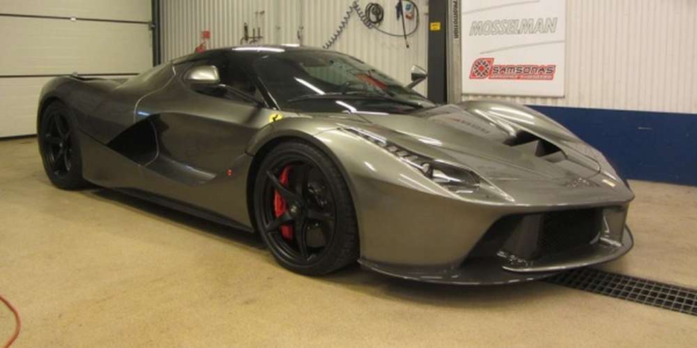 Стала известна дата дебюта 1050-сильного Ferrari LaFerrari