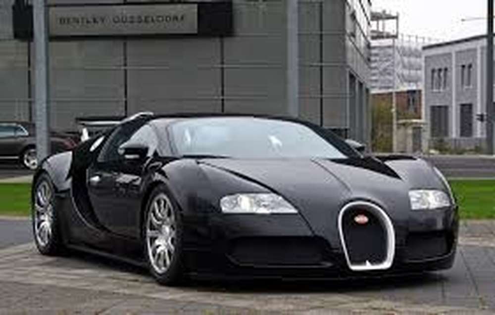 Опубликованы неофициальные фотоснимки преемника Bugatti Veyron