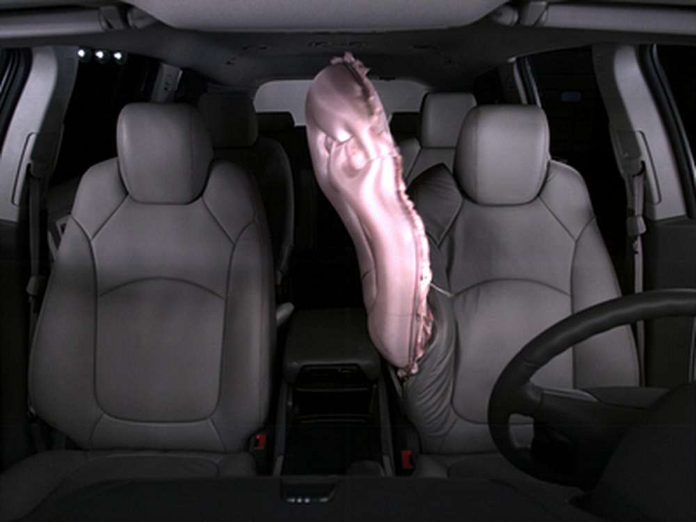 Takata изменила состав химсостав газа в подушках безопасности, чтобы они реже взрывались