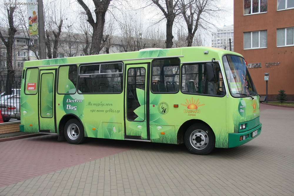 Первый украинский электробус презентовали в Киеве