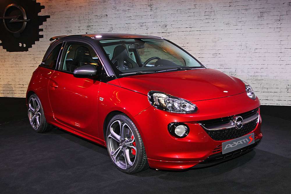 Opel определился со стоимостью «горячей» модификации Adam