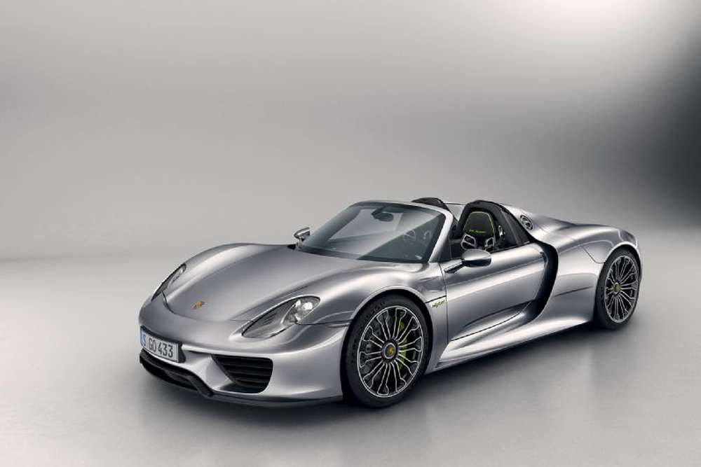 Все супергибриды Porsche 918 распроданы