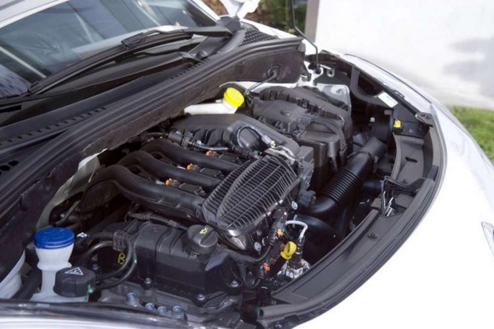 В линейке моторов Citroen DS4 пополнение