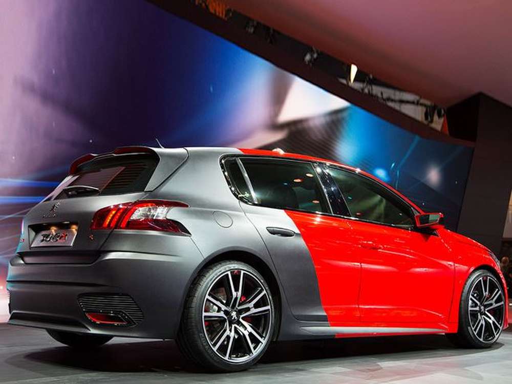 Peugeot готовится к выпуску наиболее мощного автомобиля в своей истории