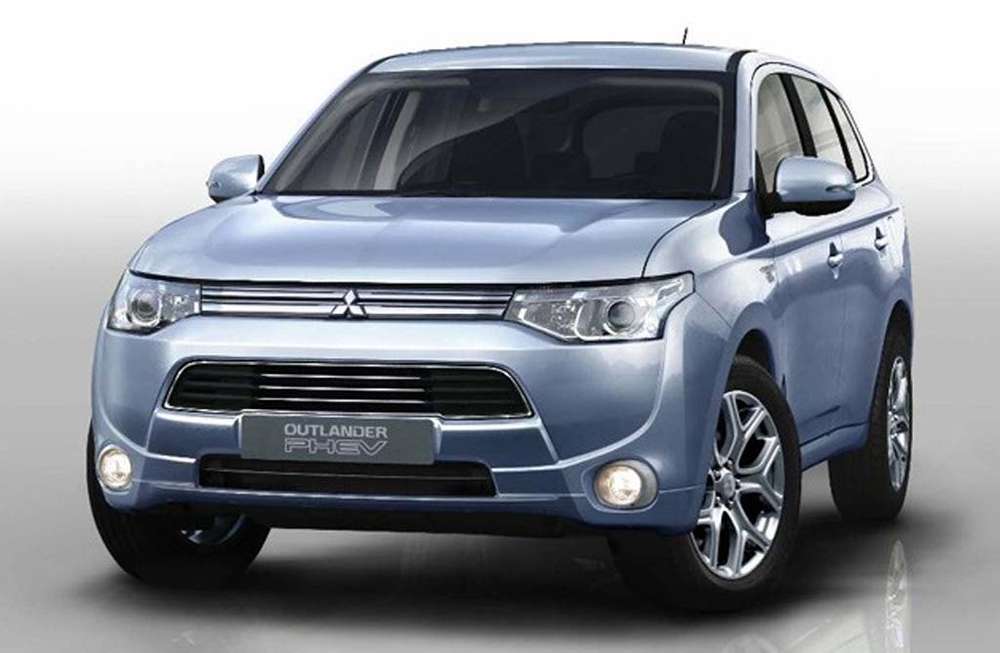 Mitsubishi отмечает юбилей – произведено 3 млн. Pajero и 5 млн. Outlander PHEV